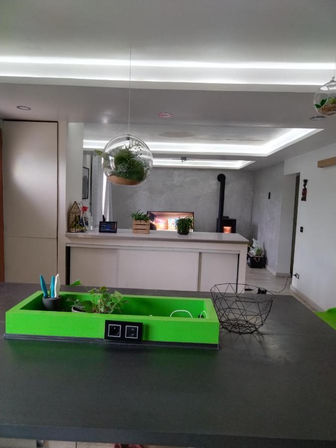 Agreable Chambre Double Avec Salle D'Eau Privative Le Mesnil-Theribus Kültér fotó