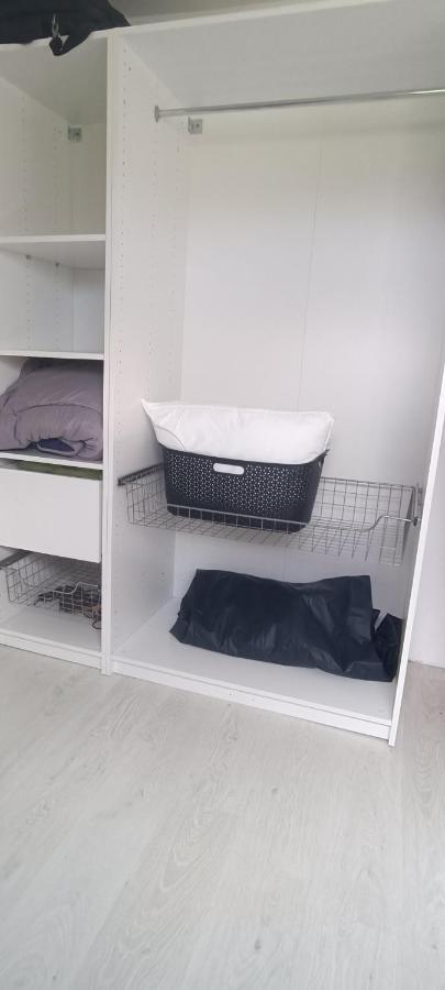 Agreable Chambre Double Avec Salle D'Eau Privative Le Mesnil-Theribus Kültér fotó